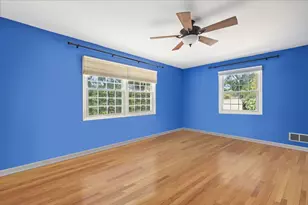 1492 Asbury Ave, Winnetka, IL 60093 - Photo 14