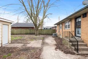 427 Clyde Ave, Calumet City, IL 60409 - Photo 18