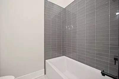 4347 N Richmond Avenue #3N, Chicago, IL 60618 - Photo 18