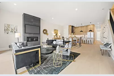 4347 N Richmond Avenue #3N, Chicago, IL 60618 - Photo 2