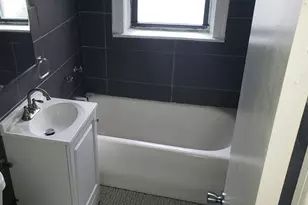 1203 W 78th Pl, Chicago, IL 60620 - Photo 8