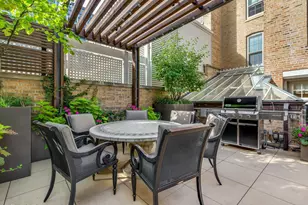 1425 N State Pkwy, Chicago, IL 60610 - Photo 38