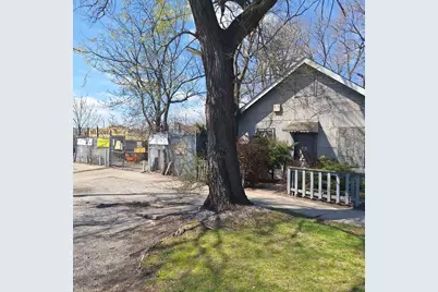 8224 S Vincennes Avenue, Chicago, IL 60620 - Photo 4