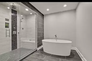 6447 N Ridge Pl, Long Grove, IL 60047 - Photo 8