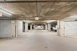 520 N Halsted St, Chicago, IL 60642 - Photo 46