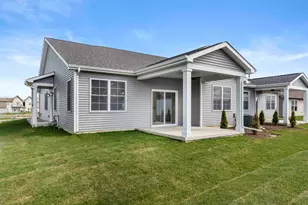 6373 Jasmine Ave, Portage, IN 46368 - Photo 2