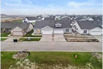 6373 Jasmine Avenue, Portage, IN 46368 - Photo 6