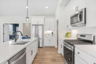 6373 Jasmine Ave, Portage, IN 46368 - Photo 18