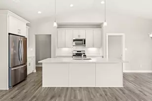 6373 Jasmine Ave, Portage, IN 46368 - Photo 10