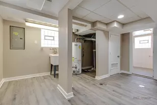 2320 S 22nd Ave, Broadview, IL 60155 - Photo 24