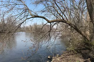 123 W Benton St, Oswego, IL 60543 - Photo 12