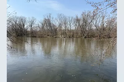 123 W Benton Street, Oswego, IL 60543 - Photo 10