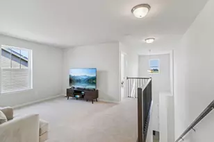 335 N Aspen Dr, Cortland, IL 60112 - Photo 24