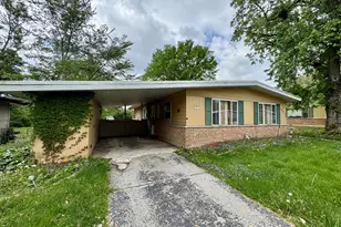 311 Seneca St, Park Forest, IL 60466 - Photo 2