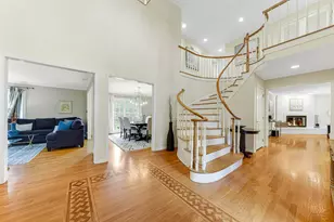 390 S Basswood Rd, Lake Forest, IL 60045 - Photo 2