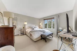 390 S Basswood Rd, Lake Forest, IL 60045 - Photo 18