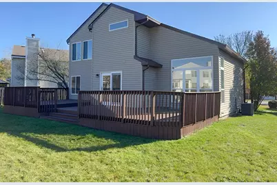 1183 Moonstone Run, Lake in the Hills, IL 60156 - Photo 4