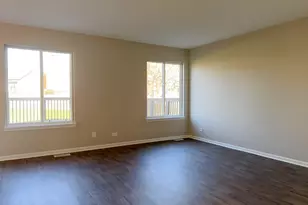 1183 Moonstone Run, Lake in the Hills, IL 60156 - Photo 18