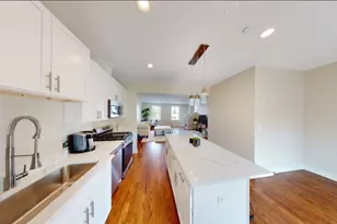 504 Highland Pkwy, Itasca, IL 60143 - Photo 10