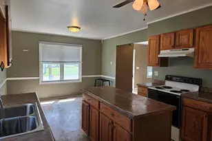 317 Mechanic, Mt. Sterling, IL 62353 - Photo 8