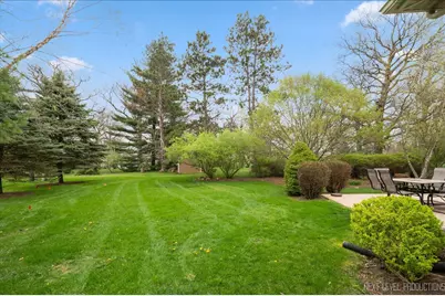 447 Lake Run Court, North Aurora, IL 60542 - Photo 18