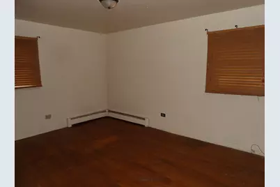 16315 Kenwood Avenue, South Holland, IL 60473 - Photo 10
