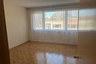 5915 W Gunnison St, Chicago, IL 60630 - Photo 6