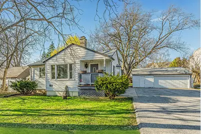 886 W Palatine Road, Palatine, IL 60067 - Photo 1