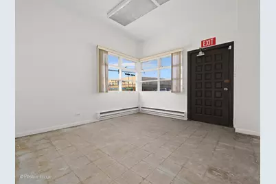5365 W Devon Avenue, Chicago, IL 60646 - Photo 18