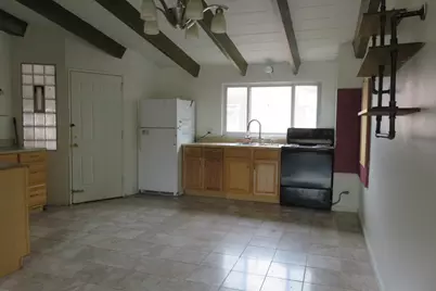1921 W Hood Avenue #3B, Chicago, IL 60660 - Photo 4