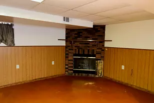 412 Saginaw Ave, Calumet City, IL 60409 - Photo 22