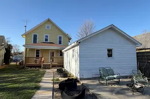 406 S Genesee St, Morrison, IL 61270 - Photo 34