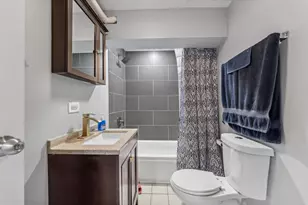 10537 S Hale Ave, Chicago, IL 60643 - Photo 14