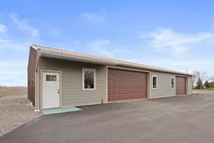 5265 E 4000 N Rd, Bourbonnais, IL 60914 - Photo 32