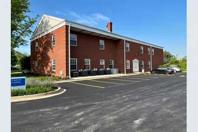 450 E Higgins Road, Elk Grove Village, IL 60007 - Photo 18