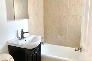 5620 N Western Ave, Chicago, IL 60659 - Photo 14