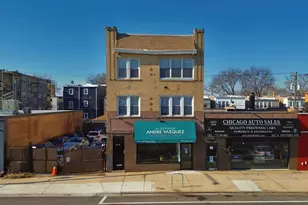 5620 N Western Ave, Chicago, IL 60659 - Photo 1