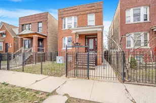 2246 N Kedvale Ave, Chicago, IL 60639 - Photo 2