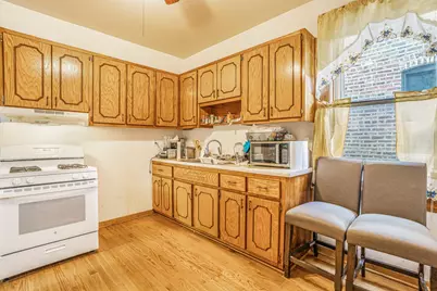 2246 N Kedvale Avenue, Chicago, IL 60639 - Photo 12