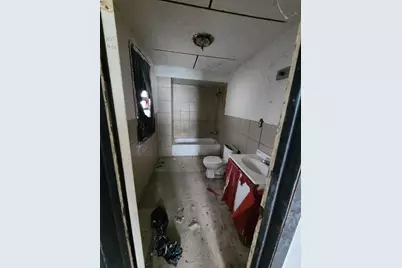 10452 S State Street, Chicago, IL 60628 - Photo 14