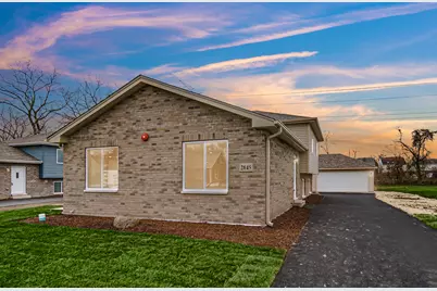 1411 172nd Street, Hazel Crest, IL 60429 - Photo 1