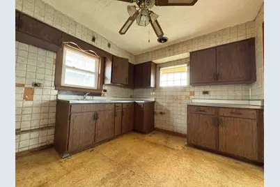 7715 S Kilpatrick Avenue, Chicago, IL 60652 - Photo 4