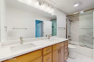 3642 W 51st St, Chicago, IL 60632 - Photo 18