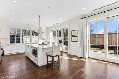 120 E Scranton Avenue #102, Lake Bluff, IL 60044 - Photo 4