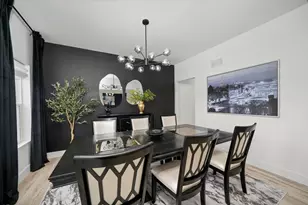 413 N Sycamore Ln, North Aurora, IL 60542 - Photo 8