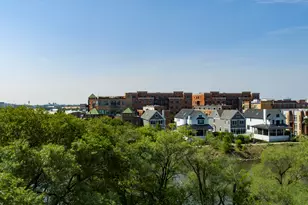 2235 W Oakdale Ave, Chicago, IL 60618 - Photo 22