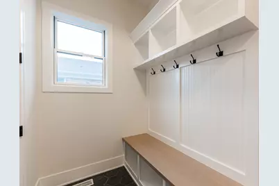 452 W Alma Street, Elmhurst, IL 60126 - Photo 16