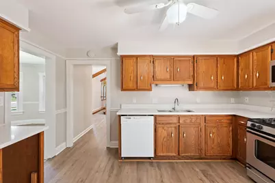 129 S Prairie Street, Batavia, IL 60510 - Photo 14