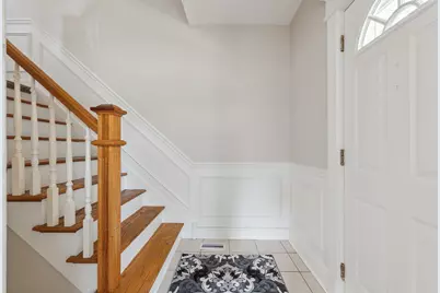 129 S Prairie Street, Batavia, IL 60510 - Photo 4