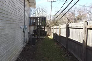 519 Greenwood Dr, Round Lake Park, IL 60073 - Photo 18